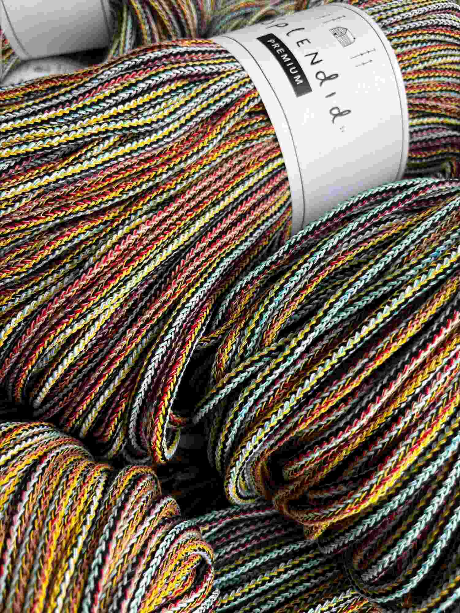 splendid_zsinorfonal_5mm_p28_graffiti_1_thewowfonal.hu