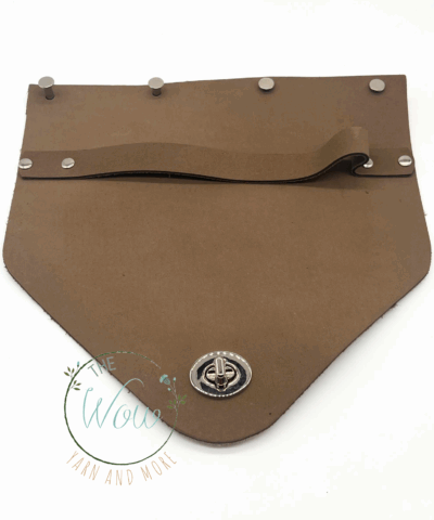 taska_fedel_ 23x23cm_nvb_horgolt_taska_thewowfonal.hu