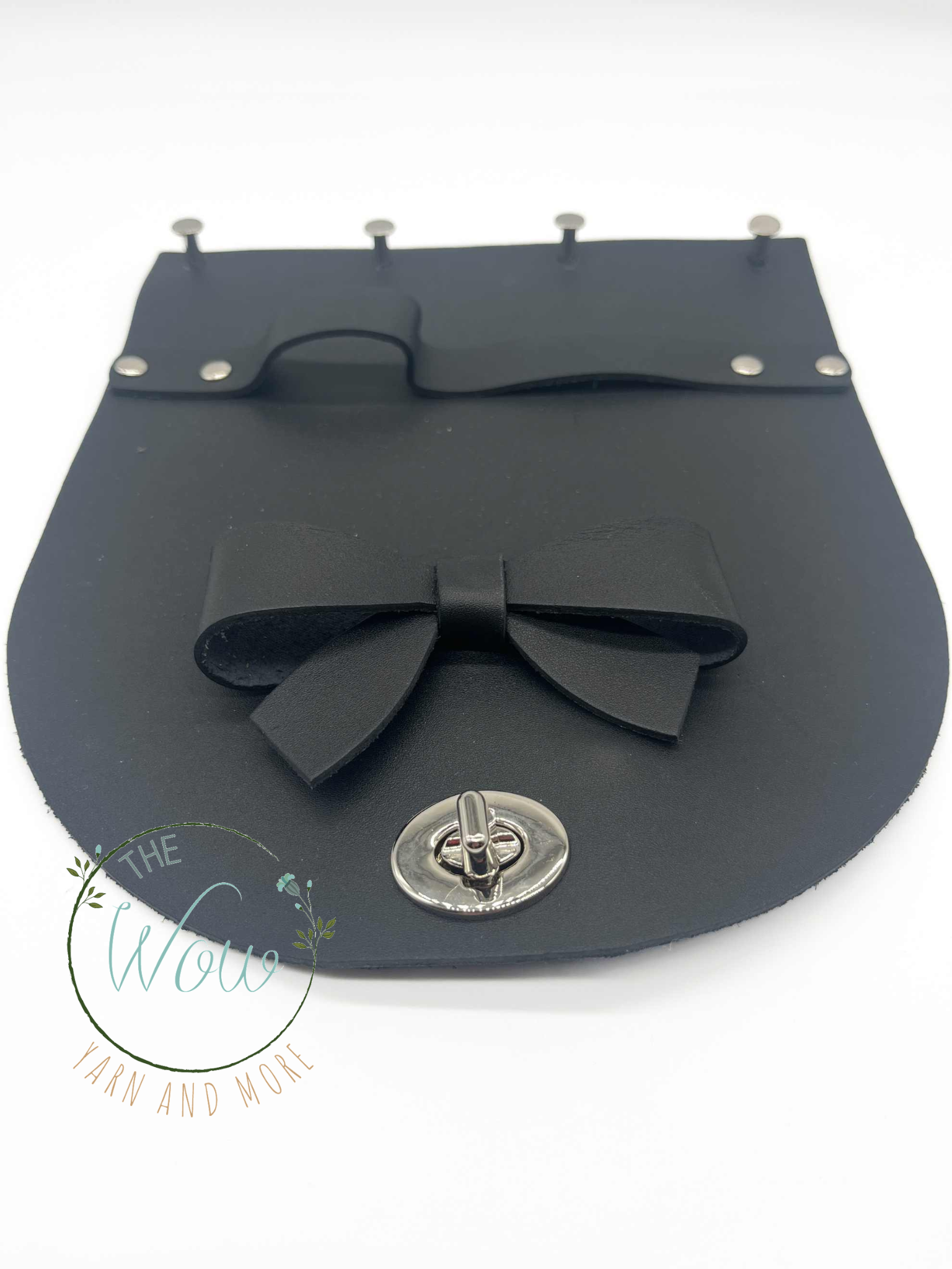 taska_fedel_ masnis_23x23cm_fb_horgolt_taska_thewowfonal.hu